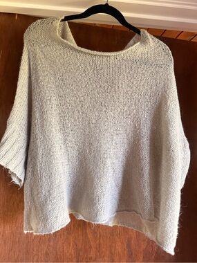 Light Gray Women's Knit Sweater - Soft Relaxed Pullover